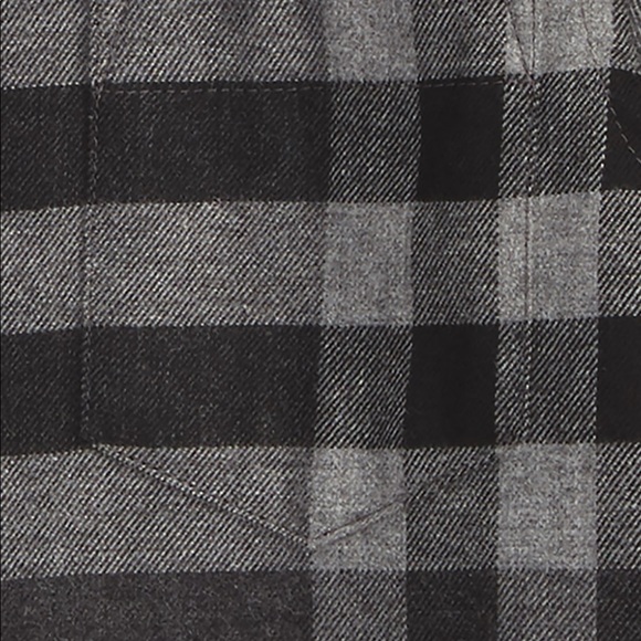 Boys Burberry button down shirt - Picture 6 of 7